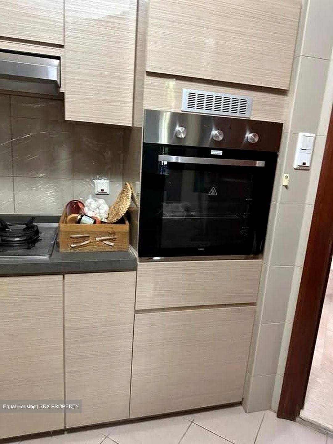 Valley Park (D10), Condominium #623158231
